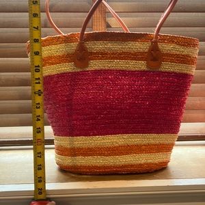 Straw bag never used